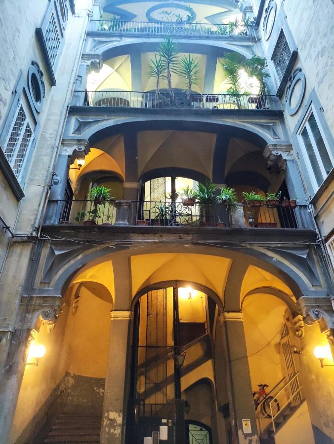 Appartamento Tribunali Street House Napoli Esterno foto